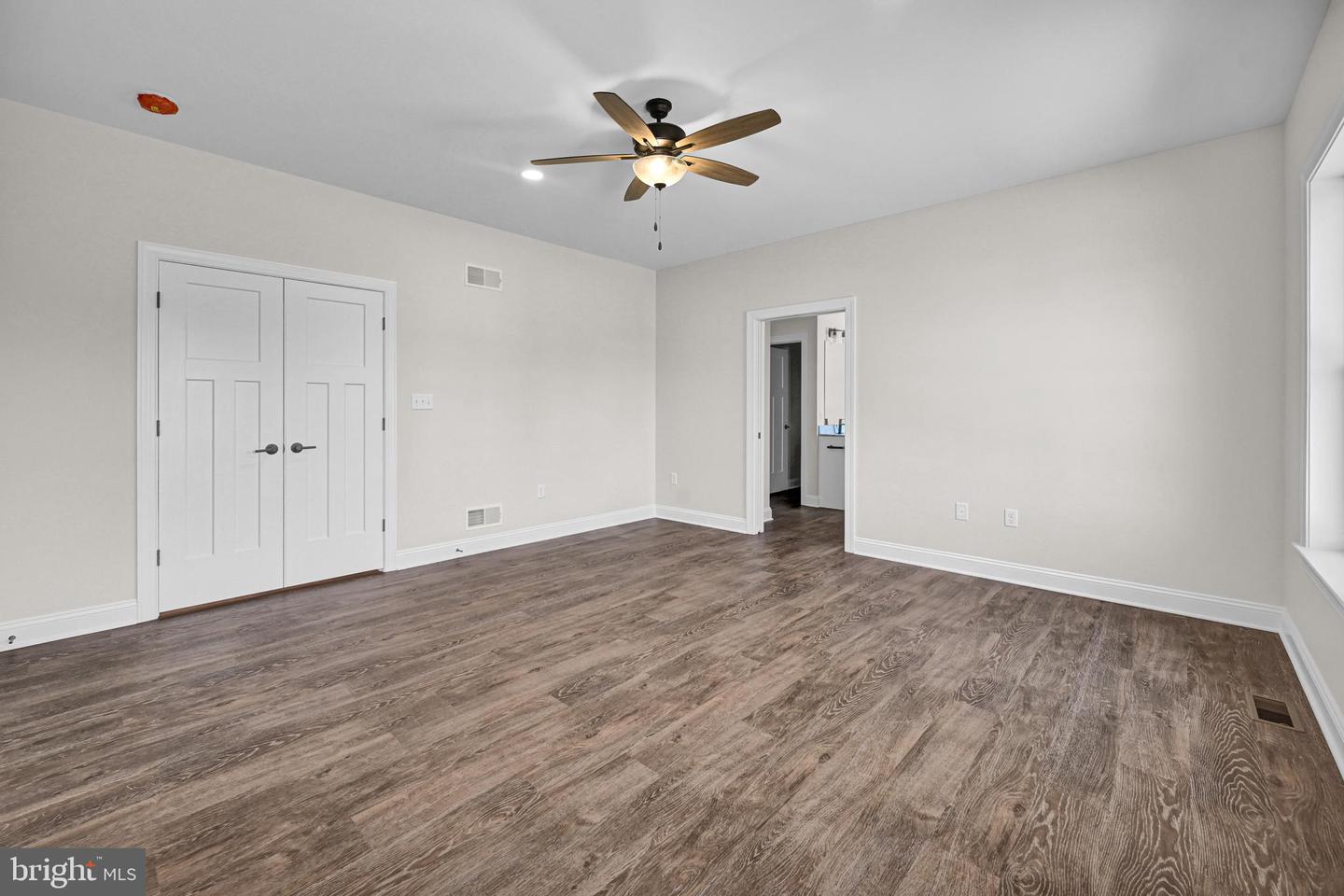 3297 Wentworth Way Property Photo 23