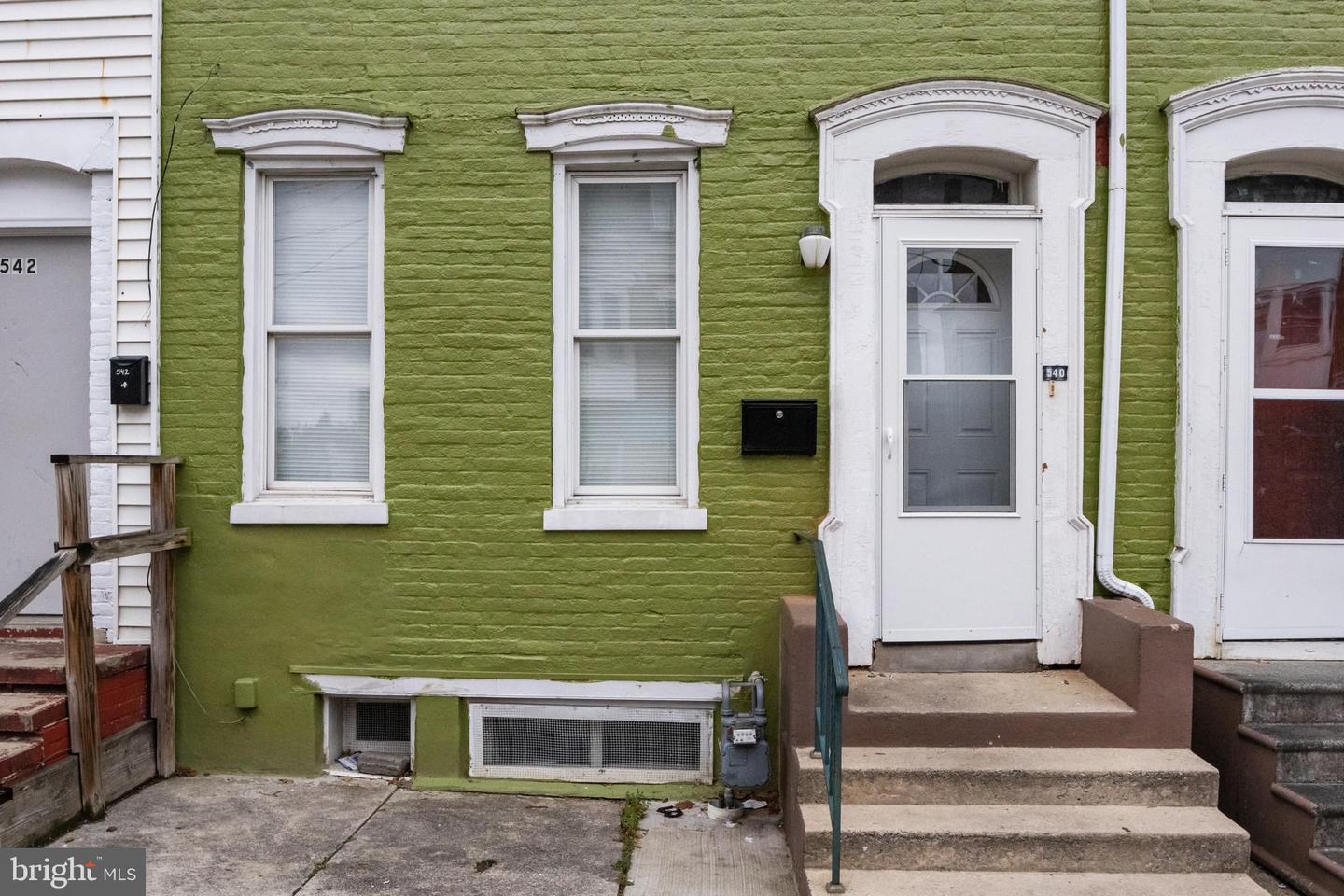 538-540 E Market St Property Photo 5