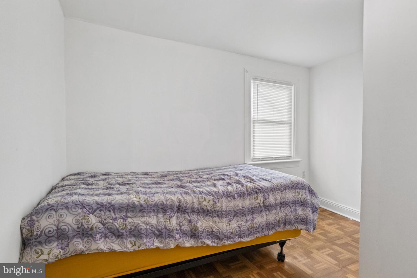 538-540 E Market St Property Photo 14
