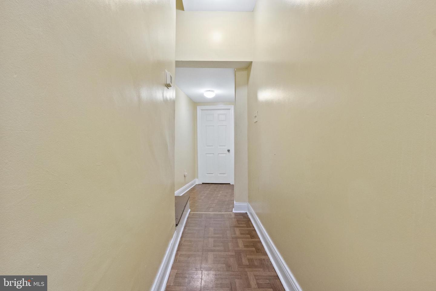 538-540 E Market St Property Photo 33