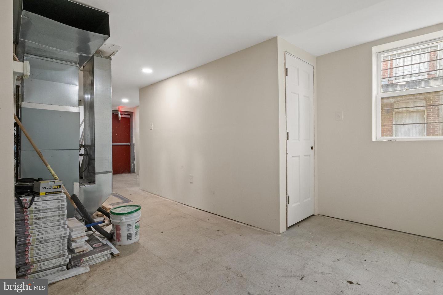 538-540 E Market St Property Photo 68