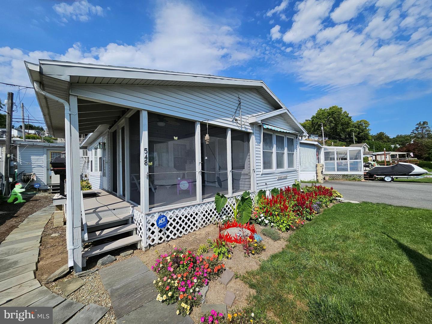 548 Boathouse Rd Property Photo 8