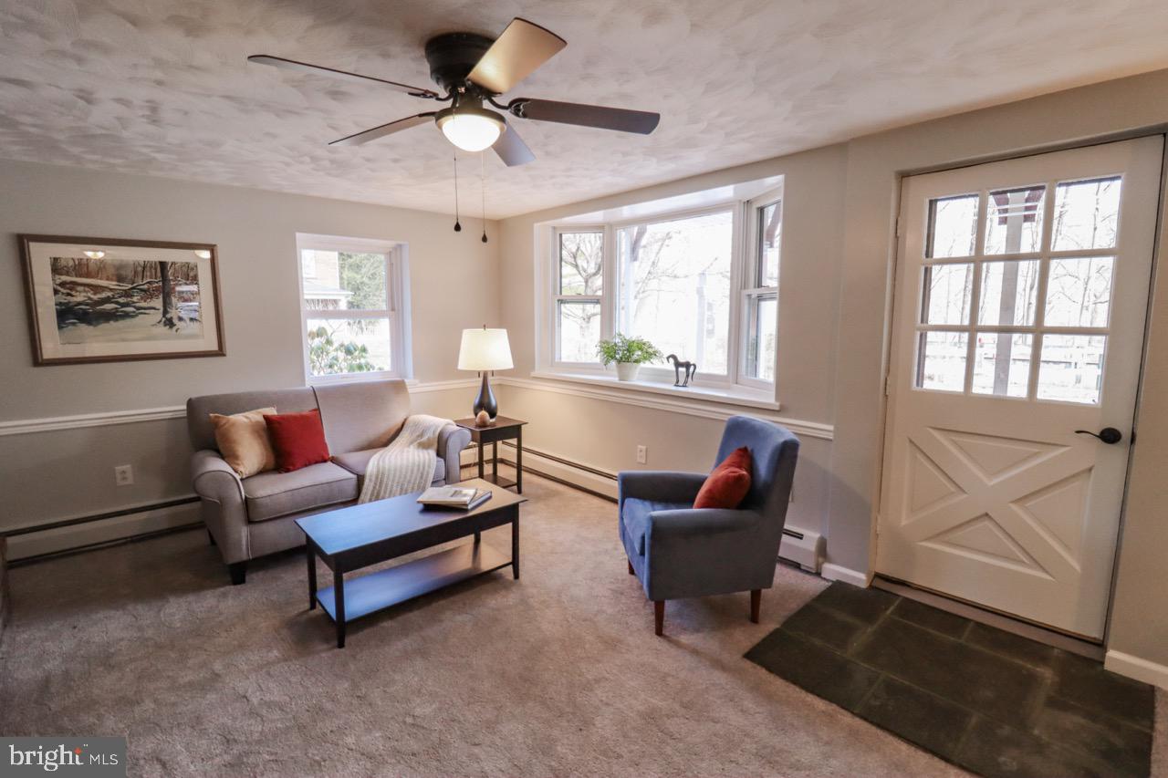 6381 Glatfelters Station Rd Property Photo 14