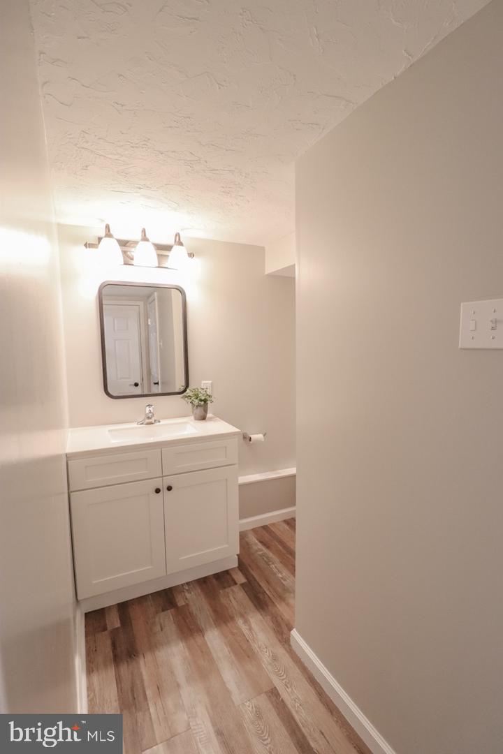6381 Glatfelters Station Rd Property Photo 25