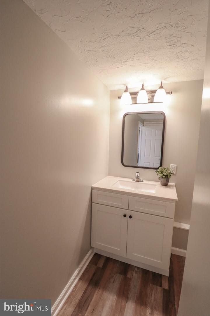 6381 Glatfelters Station Rd Property Photo 27