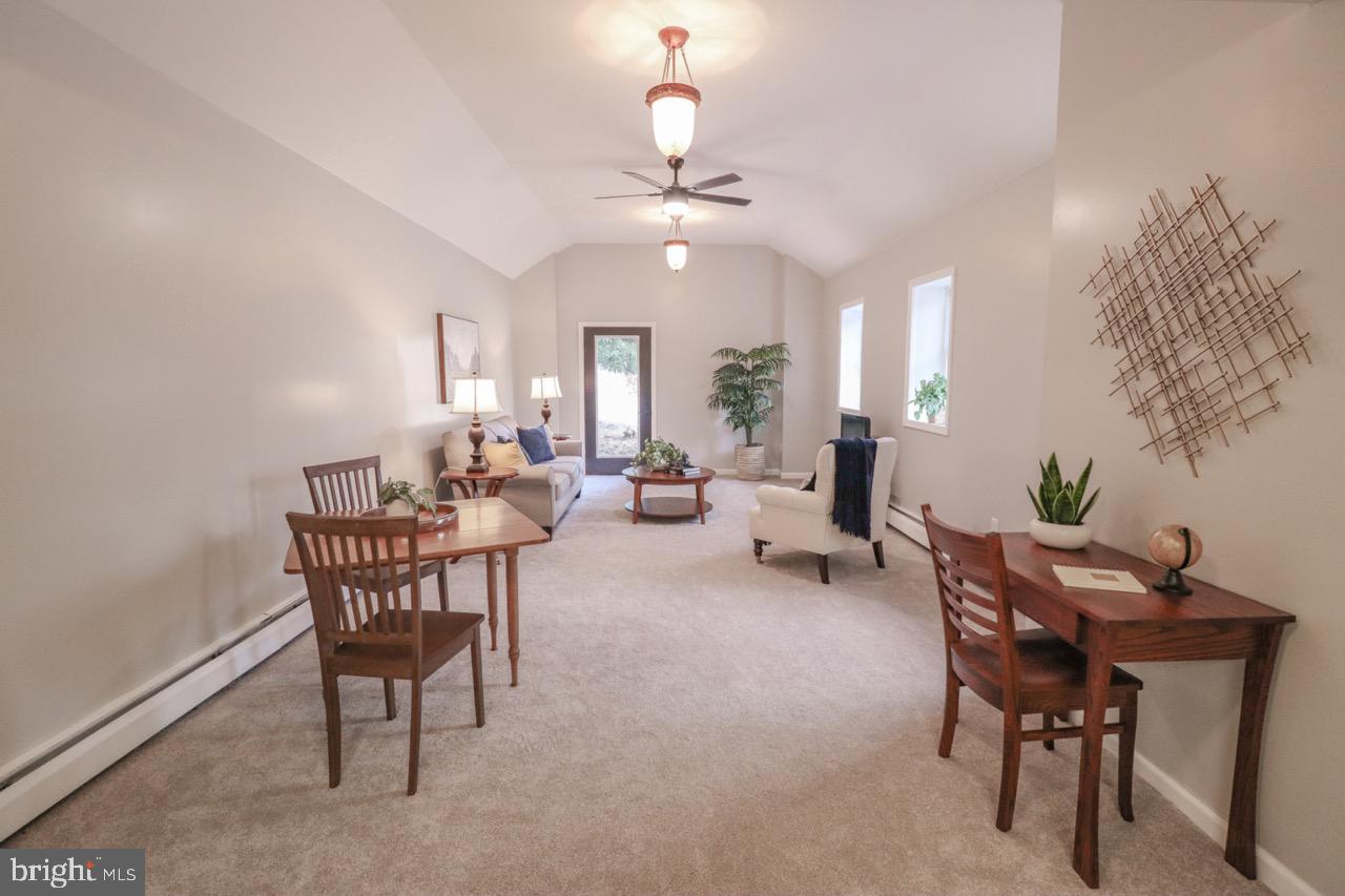 6381 Glatfelters Station Rd Property Photo 32