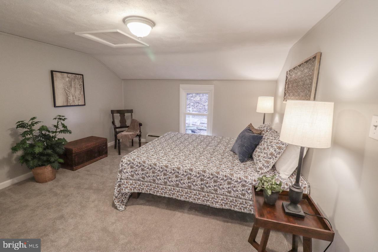 6381 Glatfelters Station Rd Property Photo 52