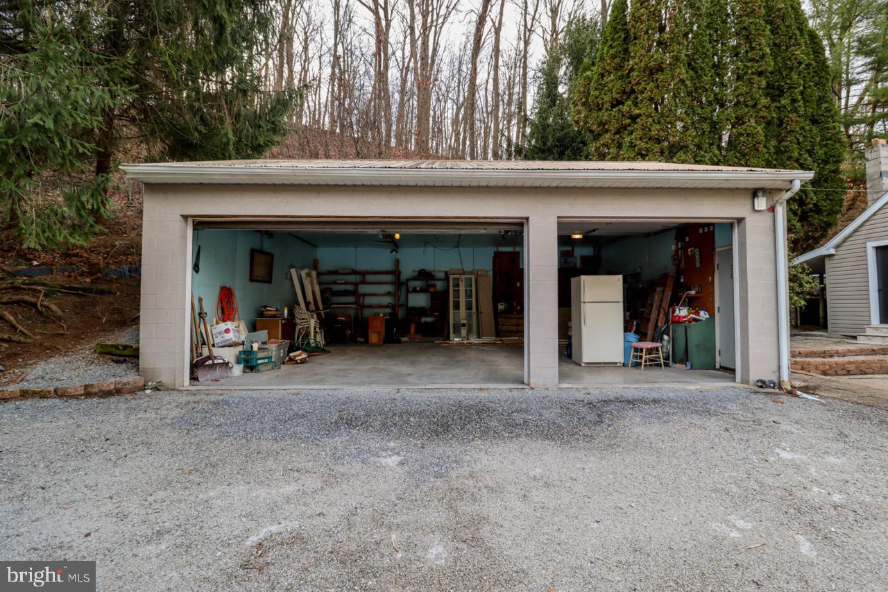 6381 Glatfelters Station Rd Property Photo 68