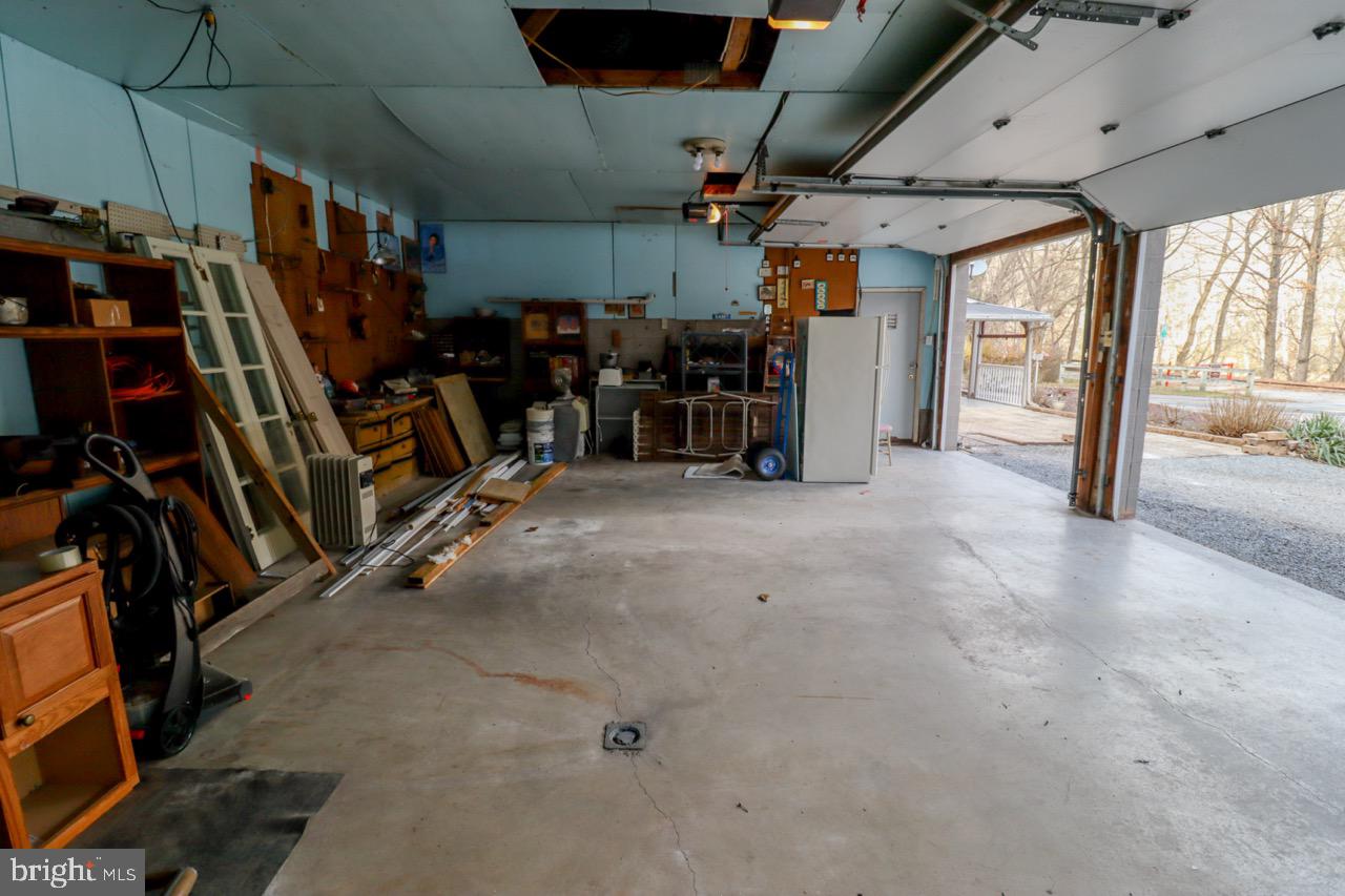 6381 Glatfelters Station Rd Property Photo 71