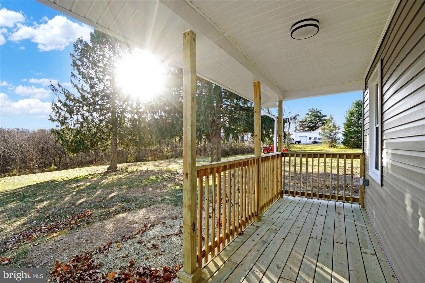 1055 Smith Hill Rd Property Photo 18