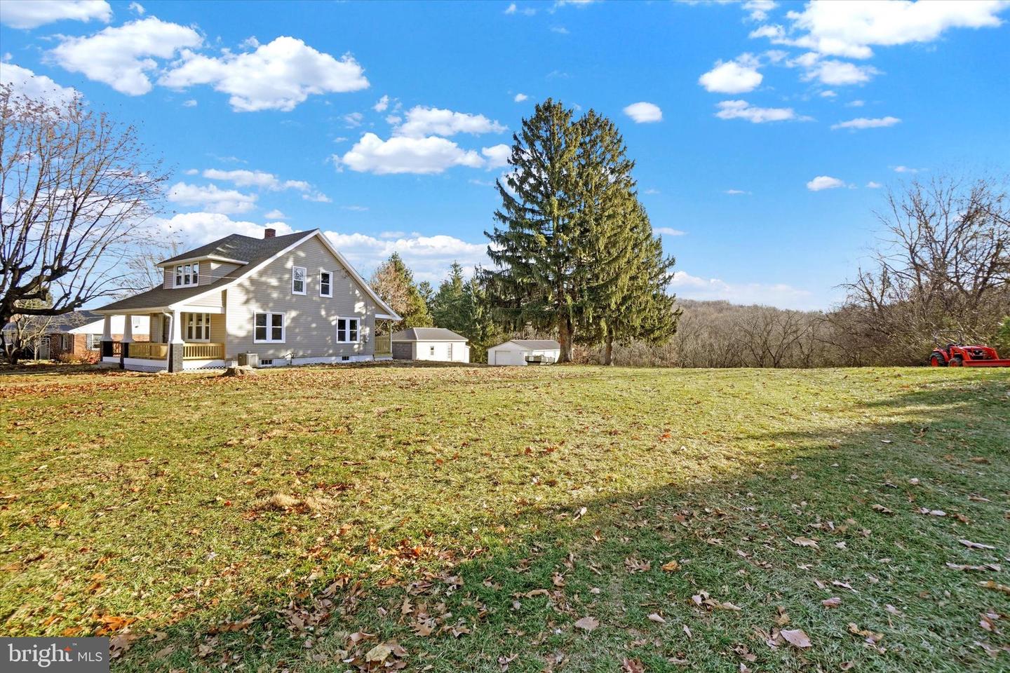 1055 Smith Hill Rd Property Photo 19