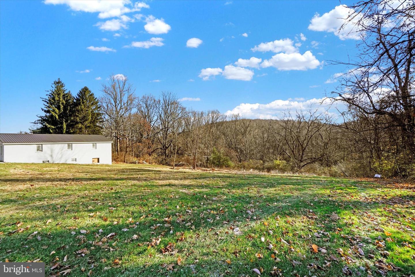 1055 Smith Hill Rd Property Photo 24