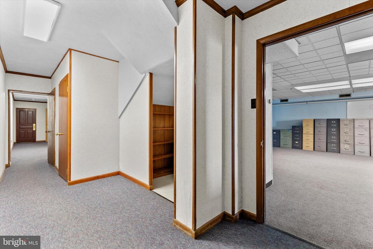 2605 W Market St Property Photo 29