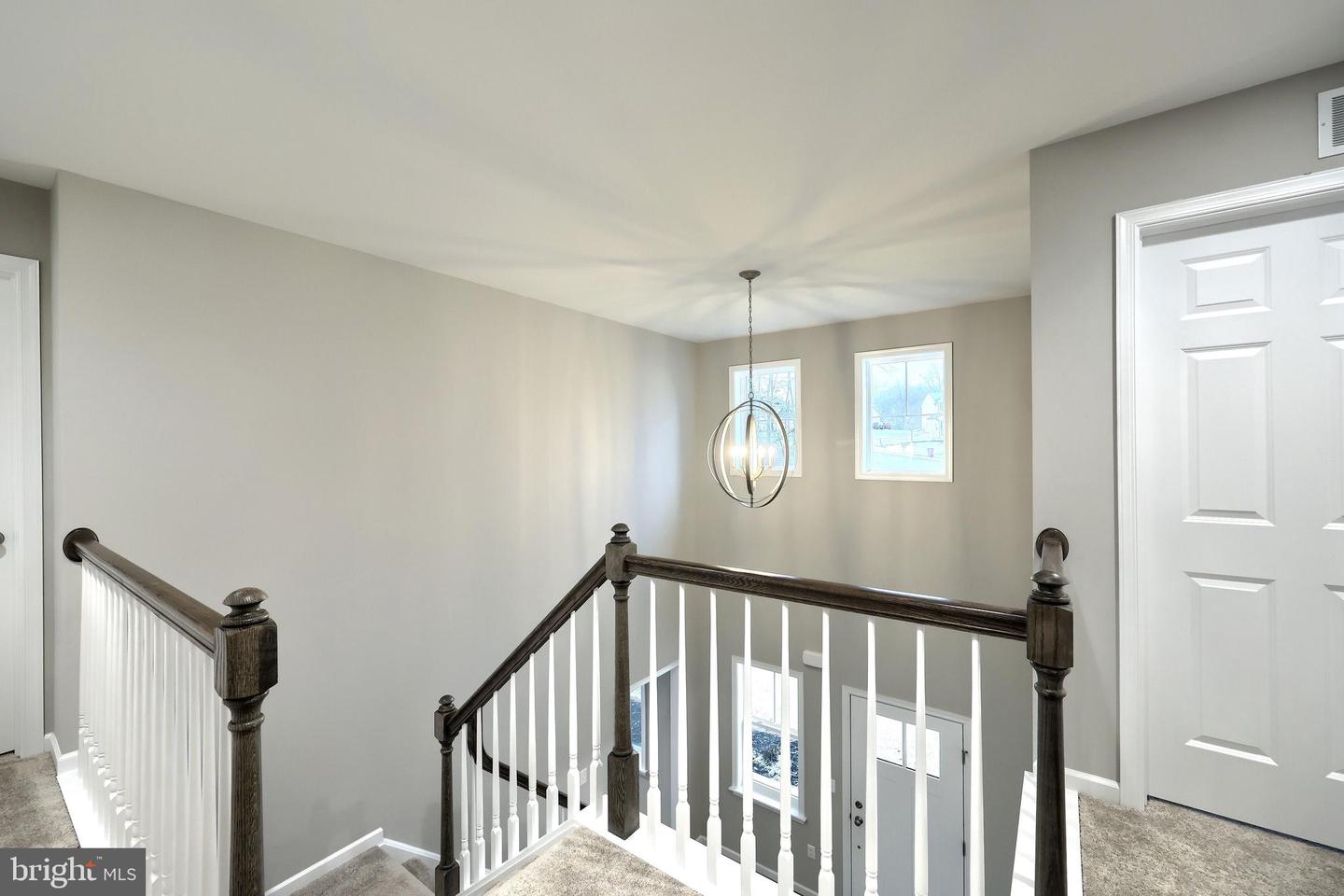 240 Red Maple Dr Property Photo 17
