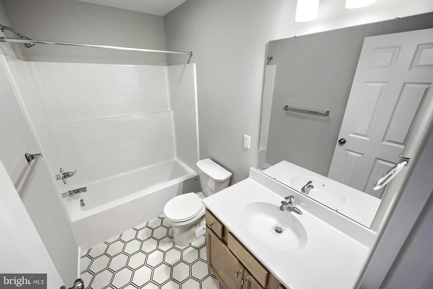 240 Red Maple Dr Property Photo 20