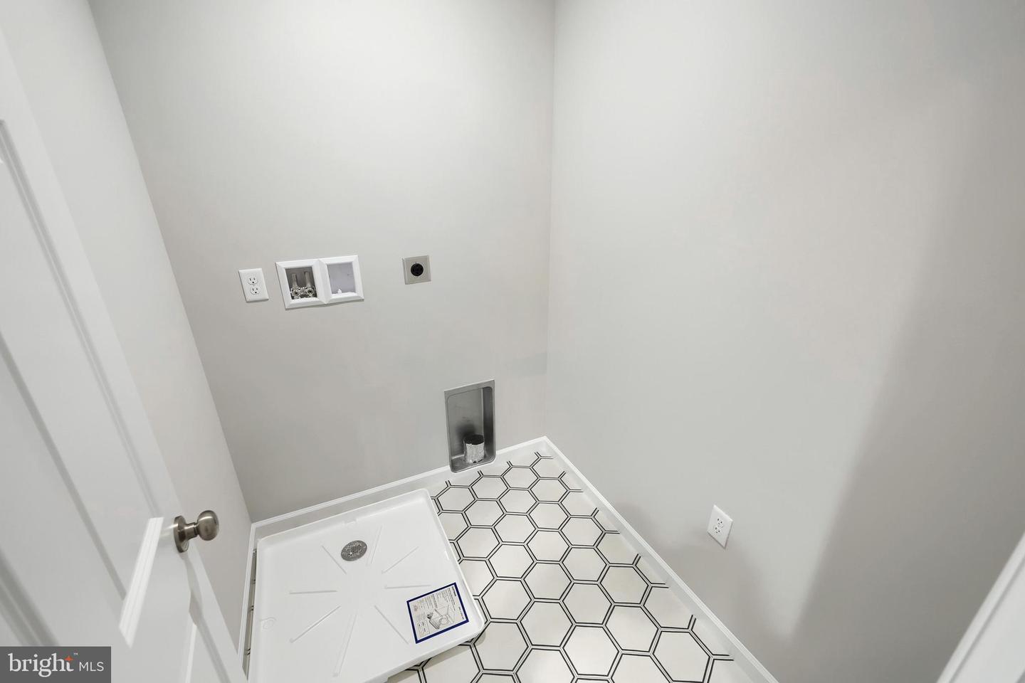 240 Red Maple Dr Property Photo 24