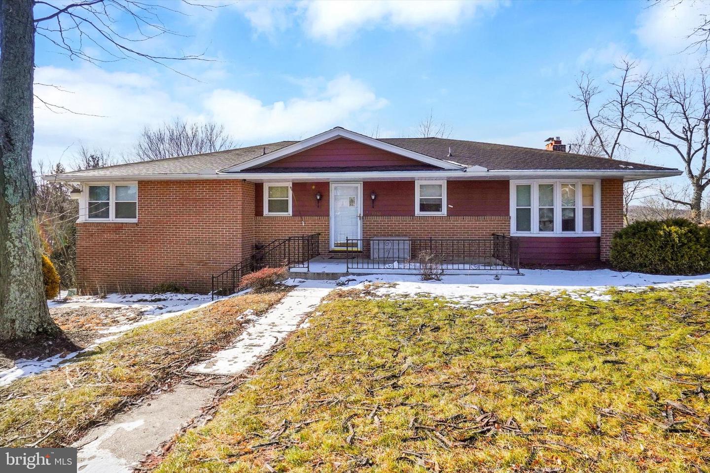 1750 Randolph Dr Property Photo
