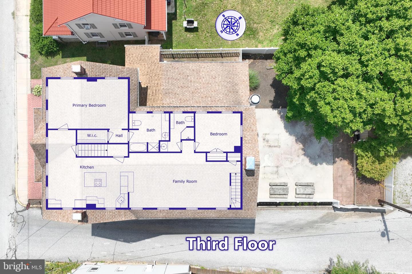 106 N Front St Property Photo 19