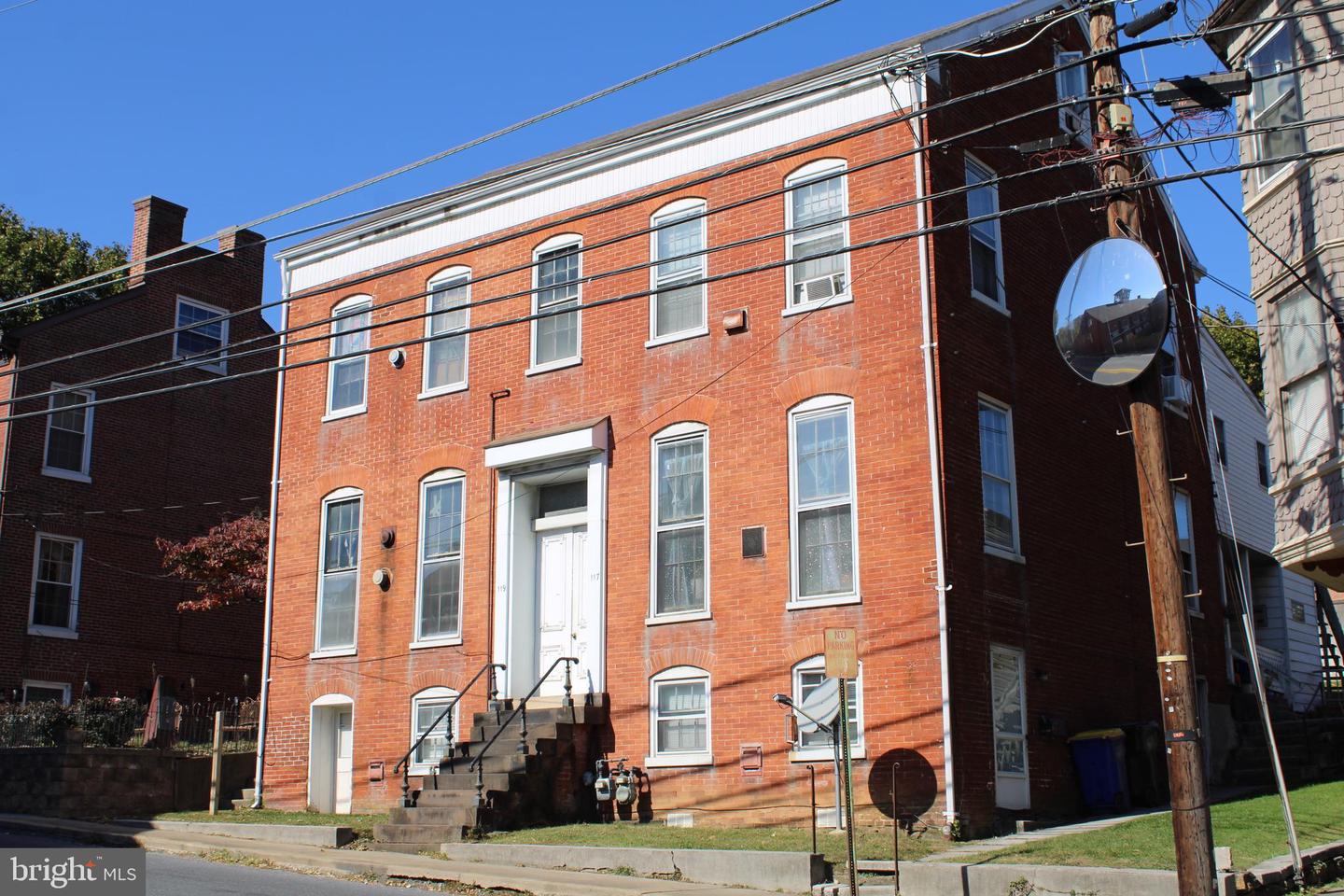 117 Main St #basement Property Photo