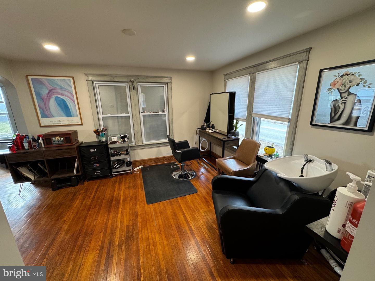 9 N Hill St Property Photo 29