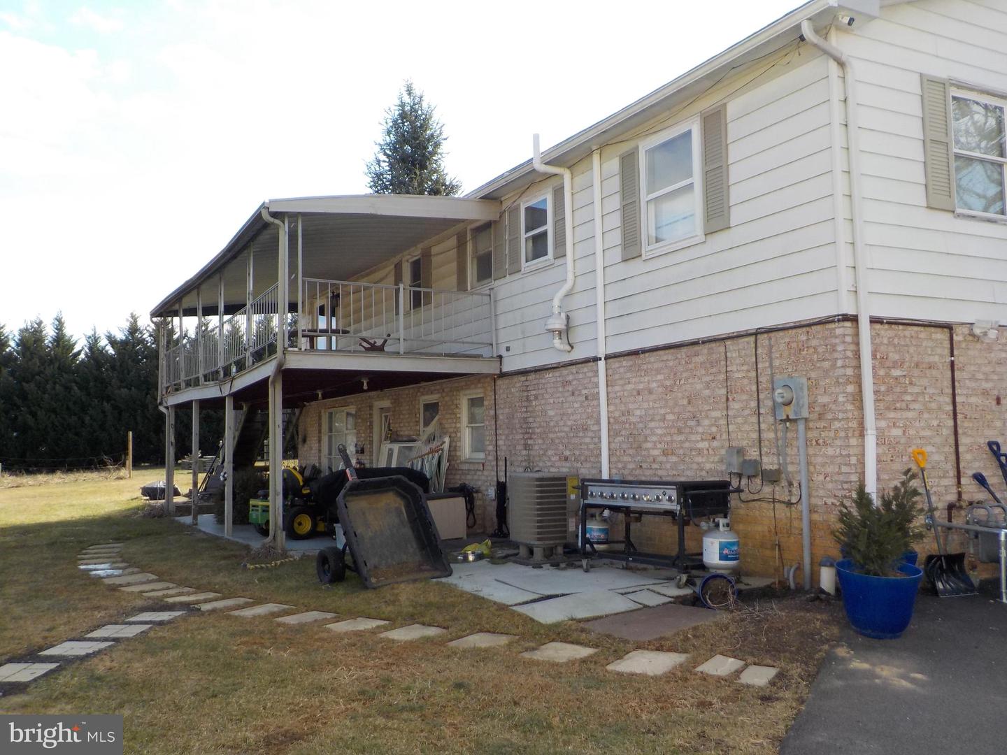 65 Campbell Rd Property Photo 8