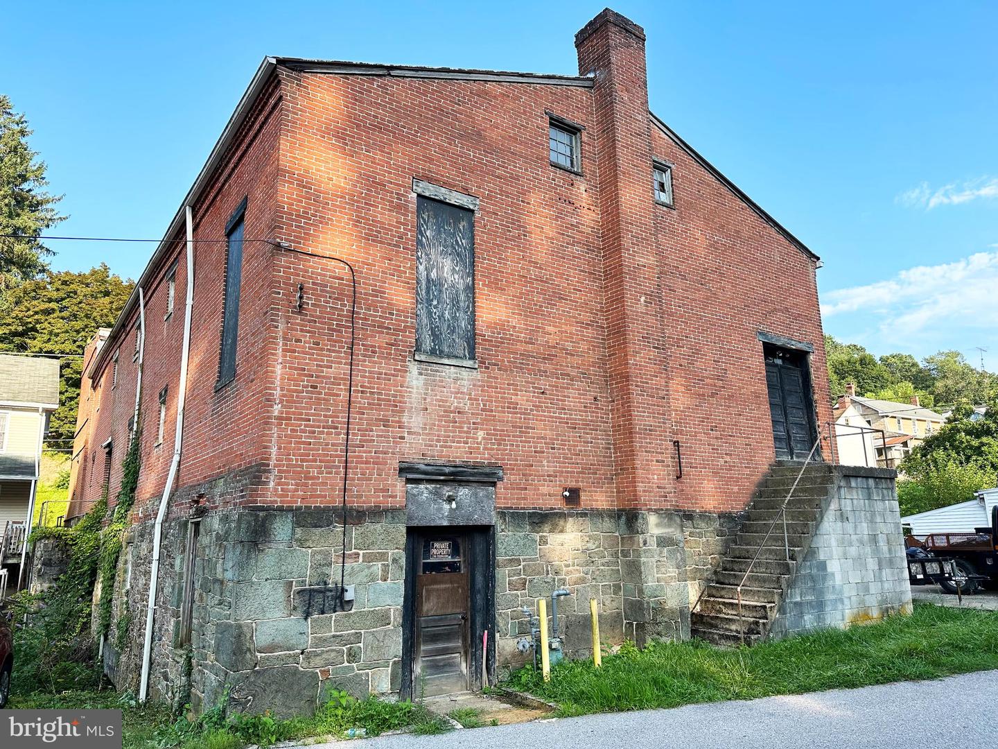 37 Manchester St Property Photo 2