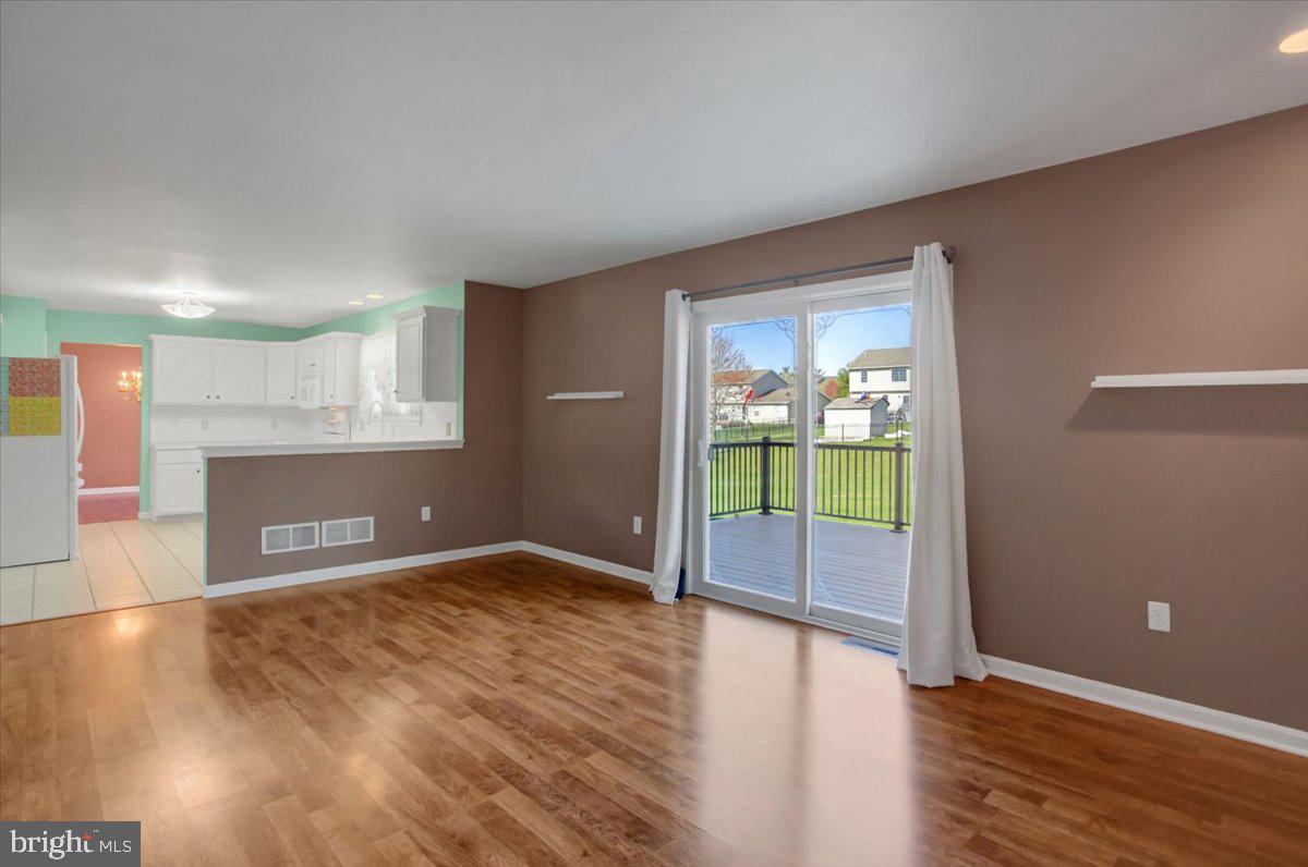 113 Martel Cir Property Photo 15