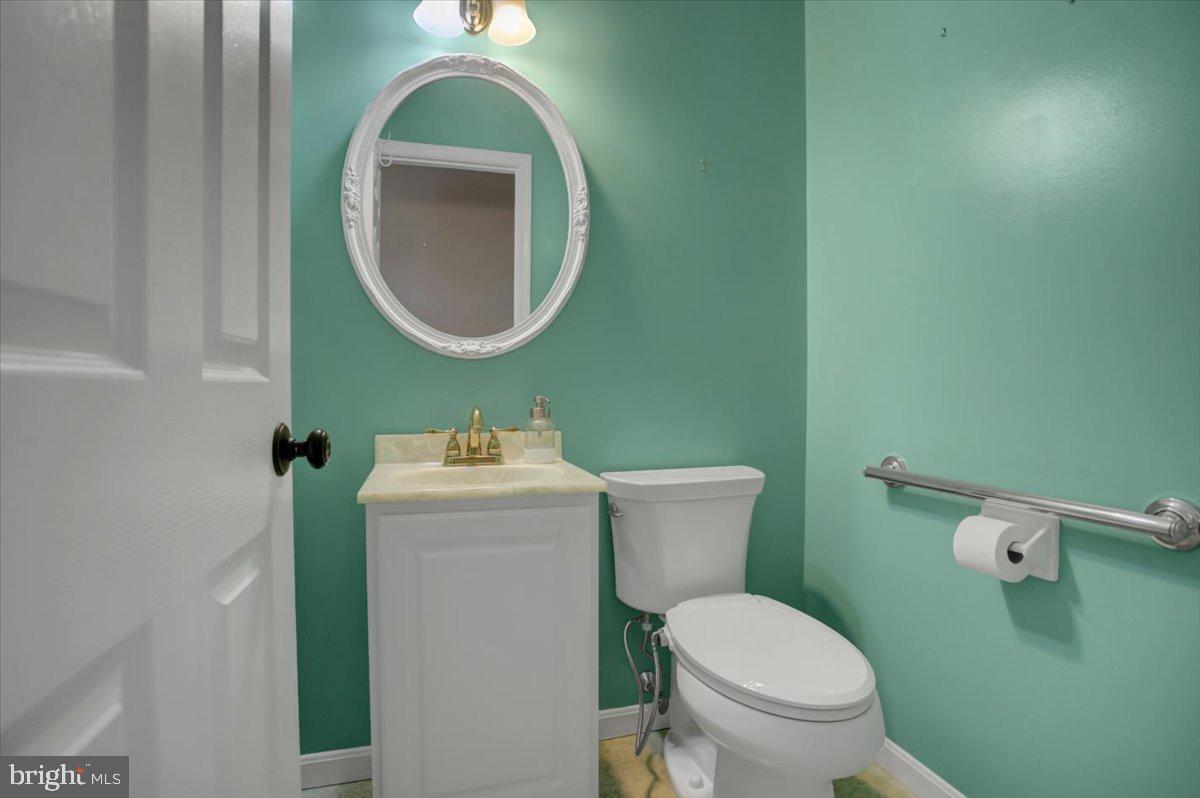 113 Martel Cir Property Photo 17
