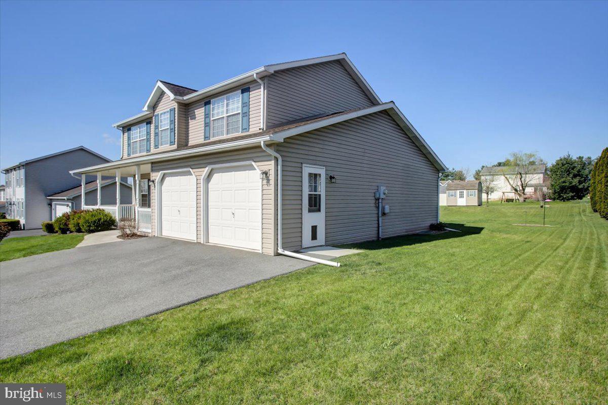 113 Martel Cir Property Photo 44