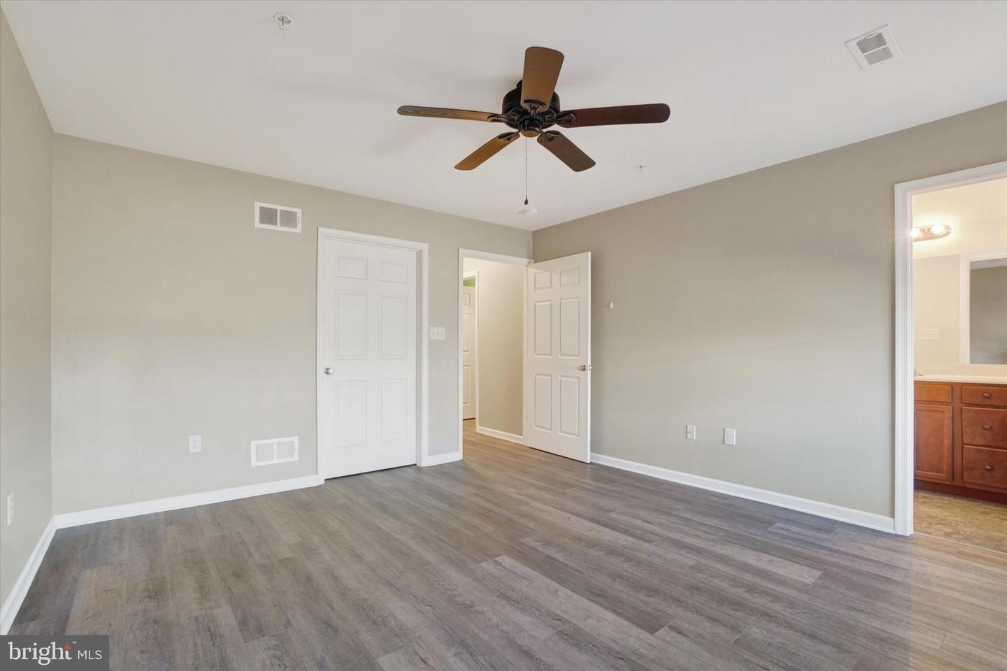 222 Jutland Way #270 Property Photo 13