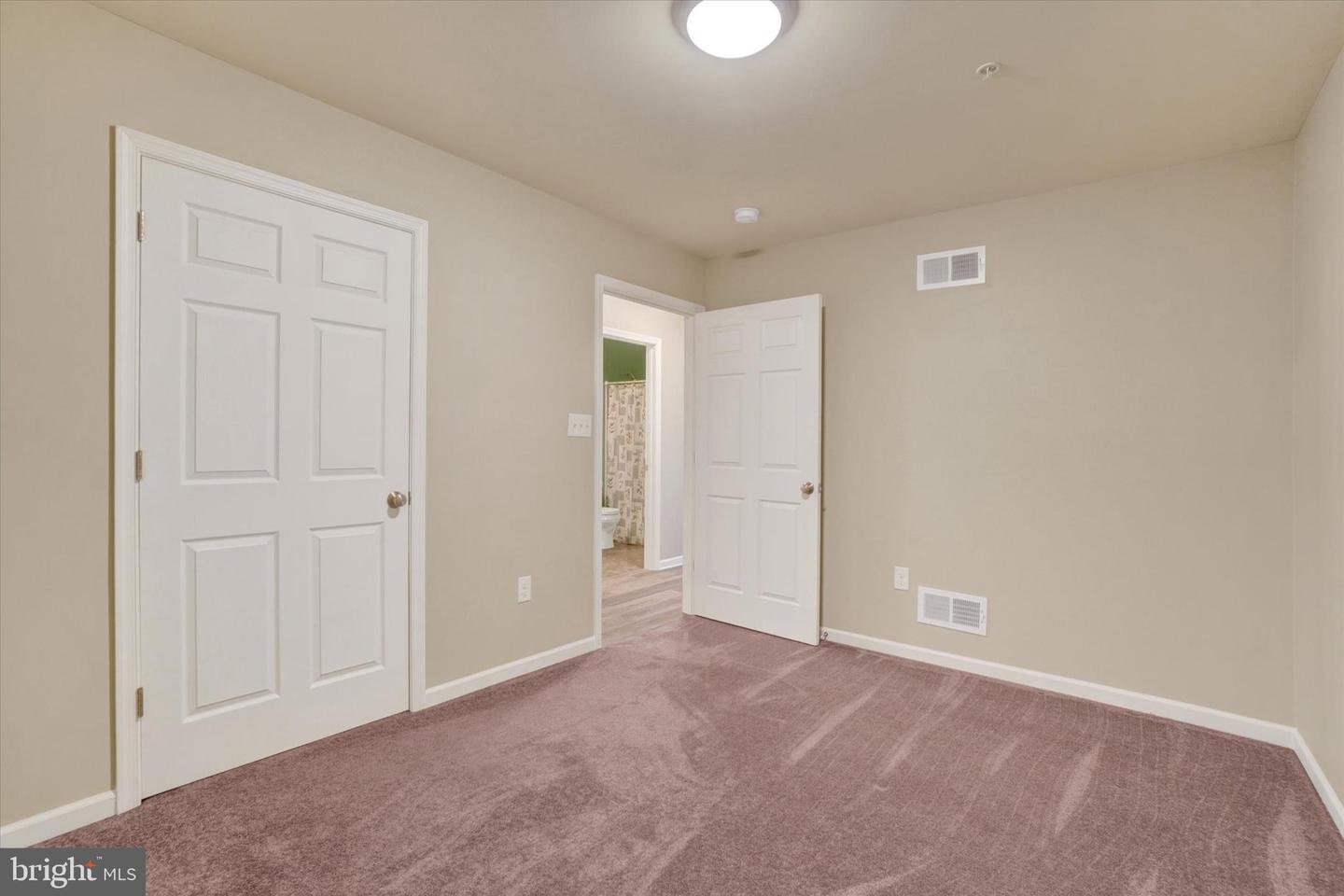 222 Jutland Way #270 Property Photo 14