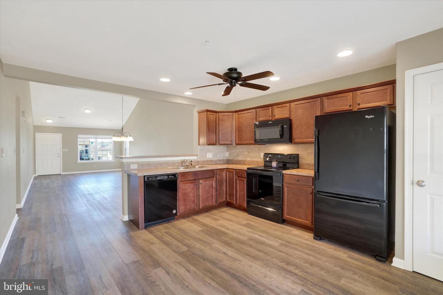 222 Jutland Way #270 Property Photo 25
