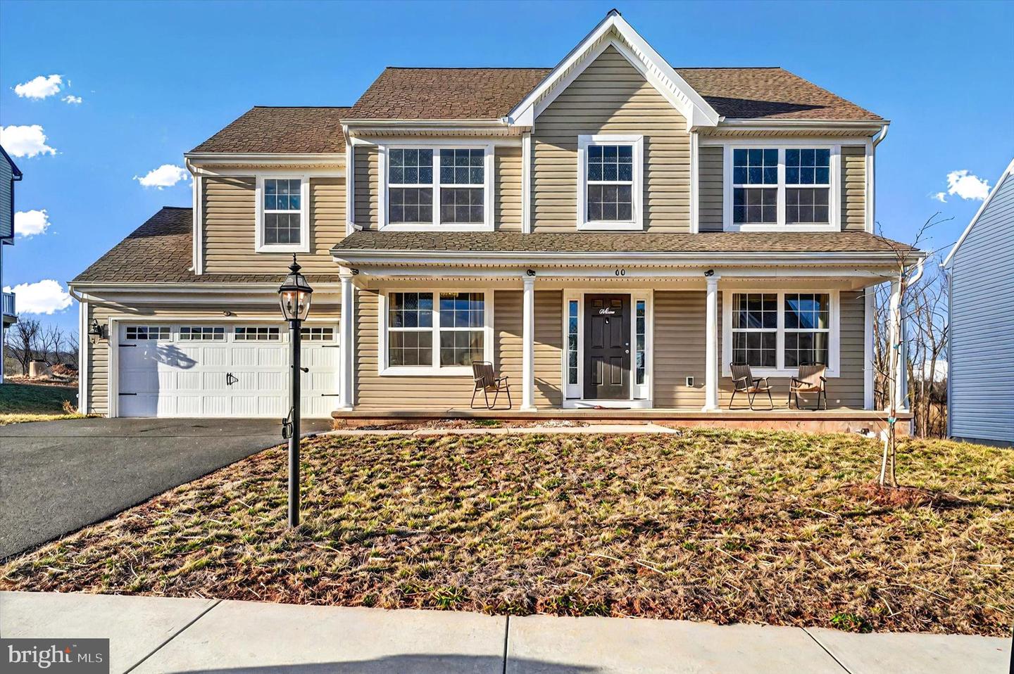 60 Old Stone Way Property Photo