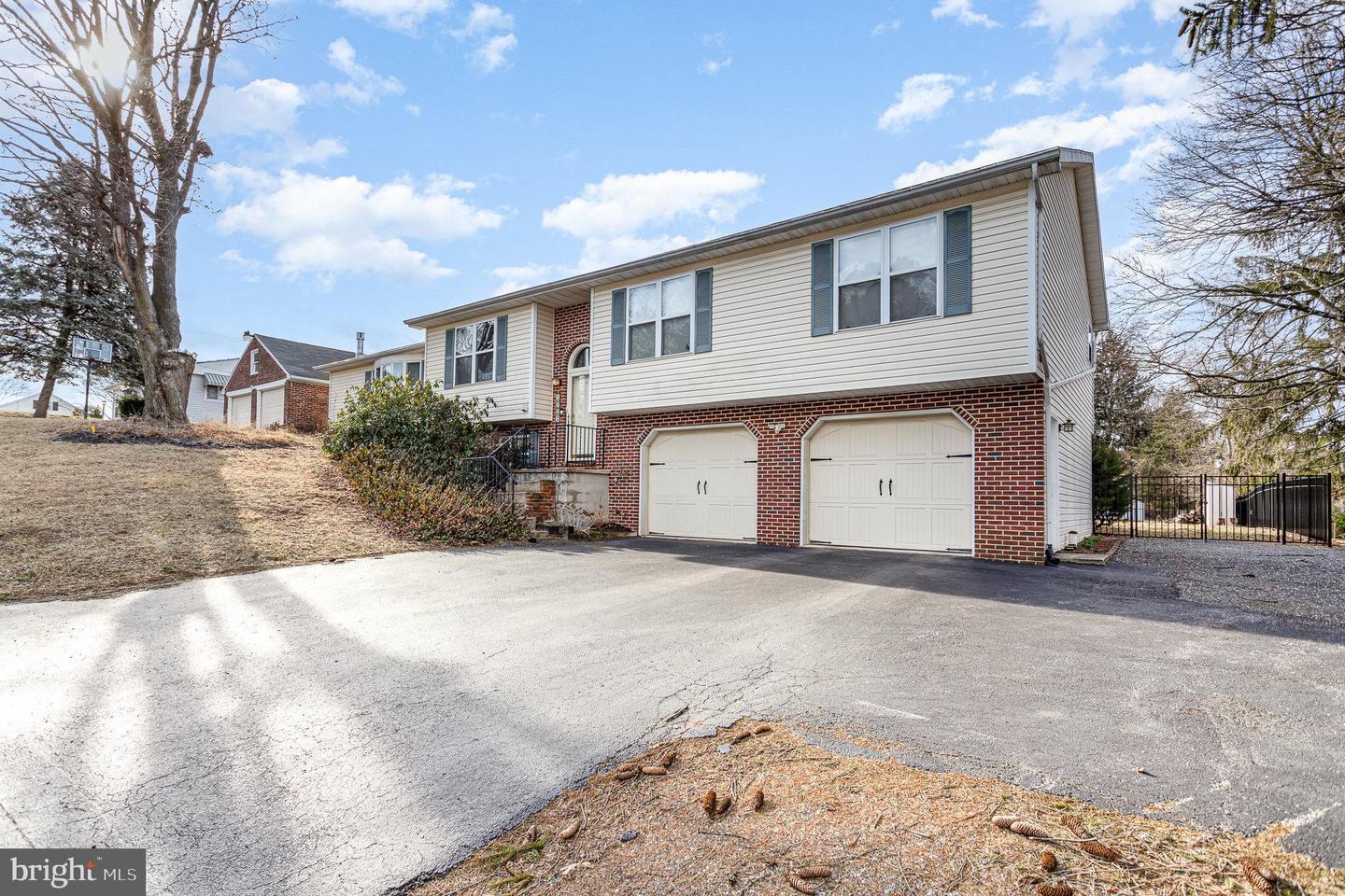 1720 North Dr Property Photo