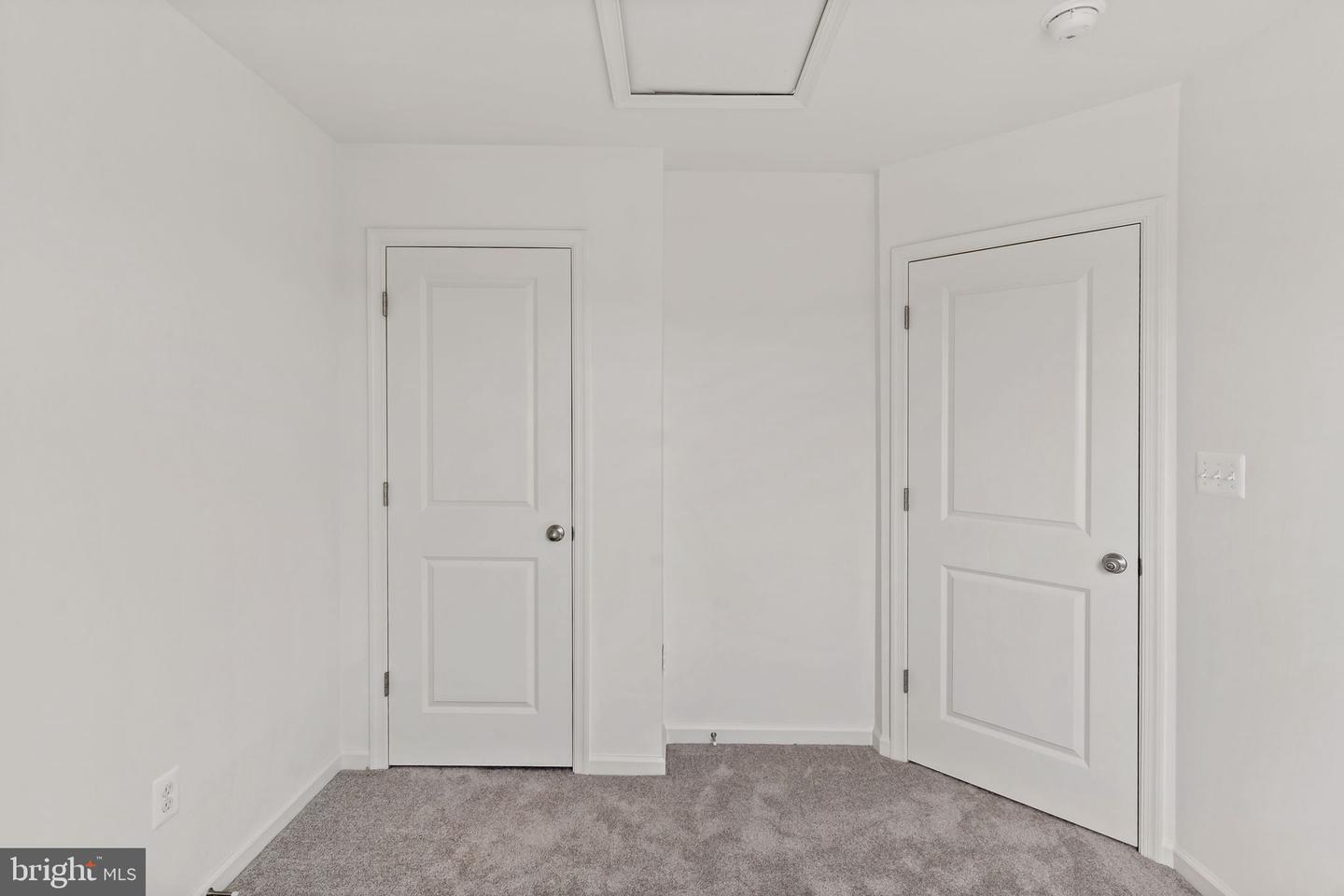 17 Angus Dr Property Photo 23
