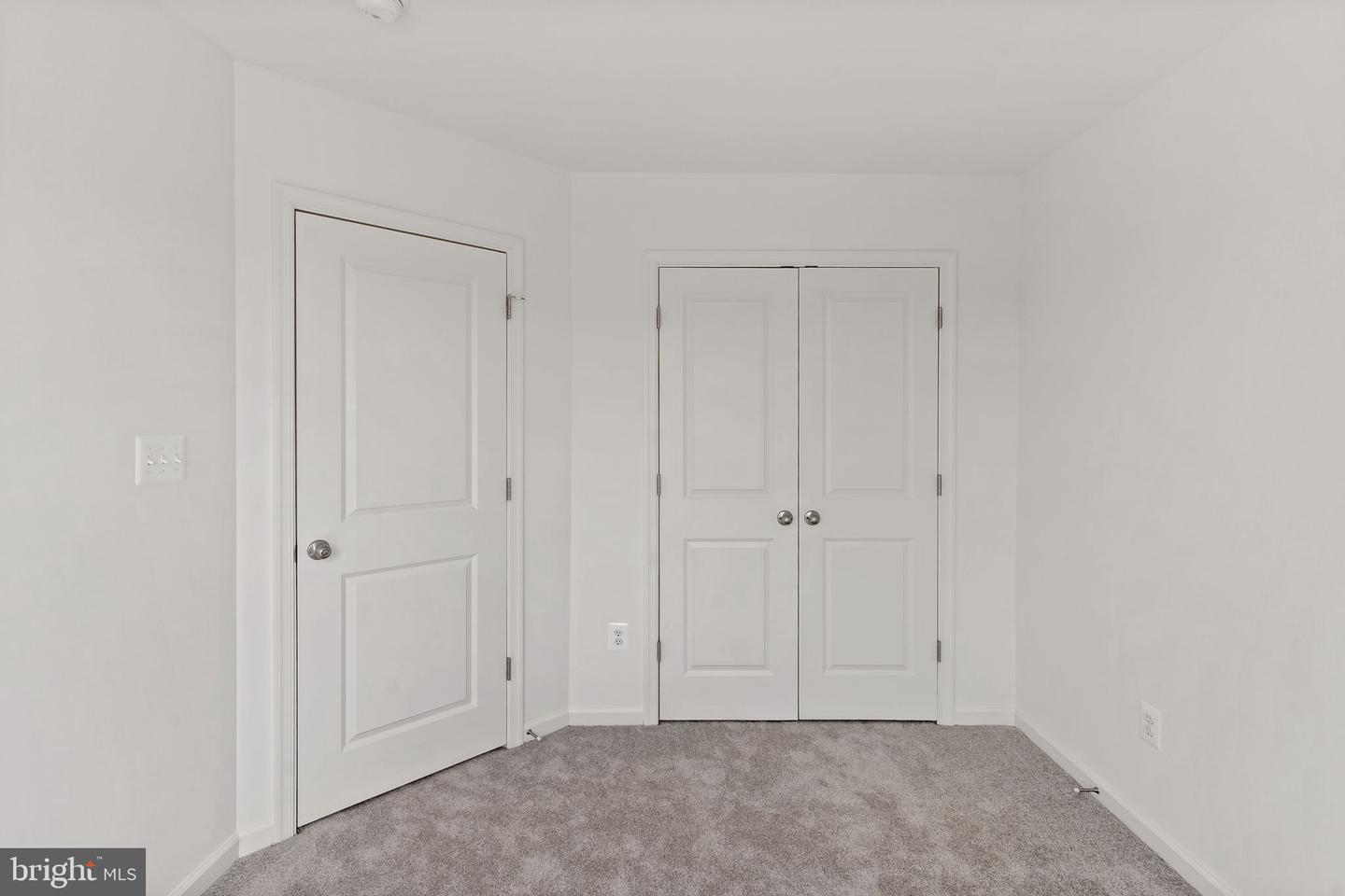 17 Angus Dr Property Photo 24