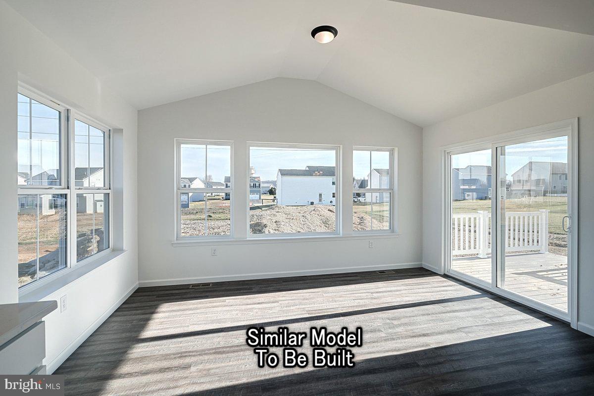 Emily Plan At Logan Meadows Property Photo 13