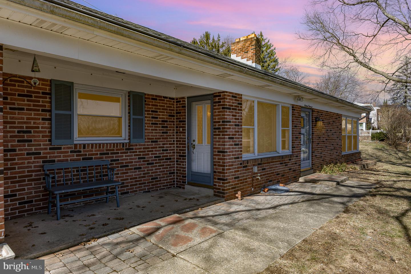 York Suburban Real Estate Listings Main Image