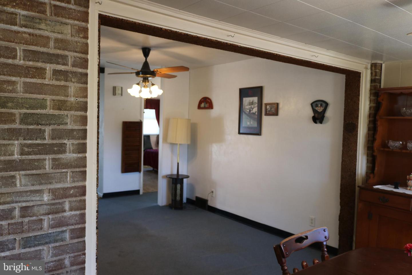112 Paul St Property Photo 22