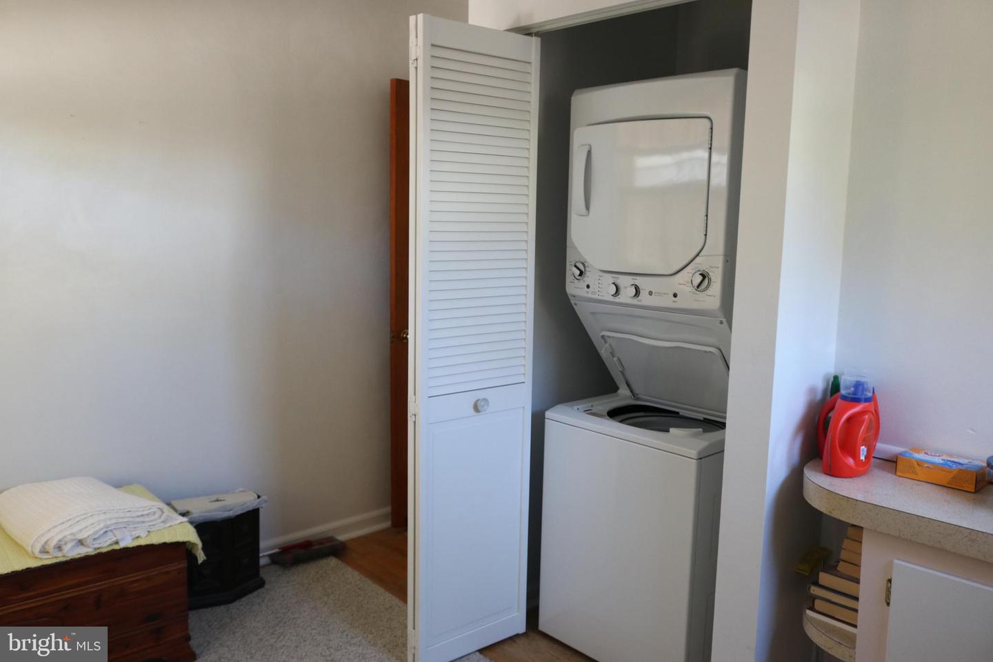 112 Paul St Property Photo 31