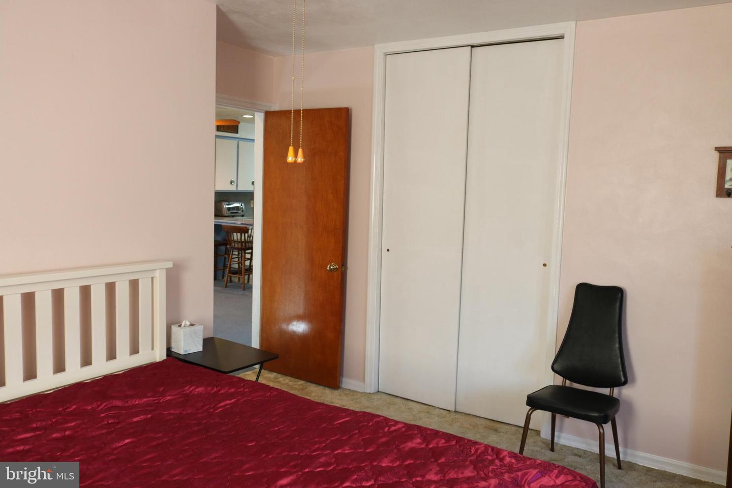112 Paul St Property Photo 34