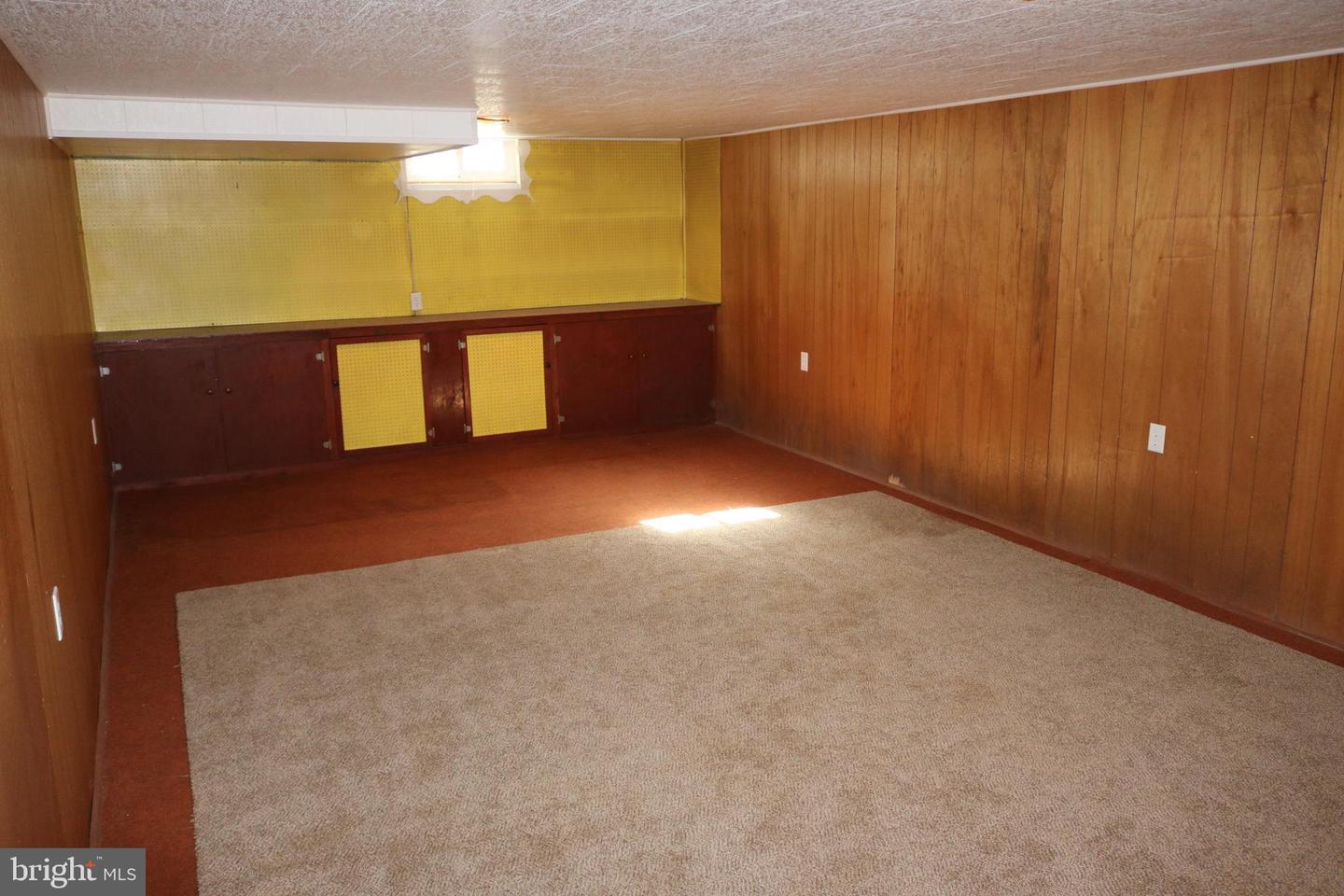 112 Paul St Property Photo 41