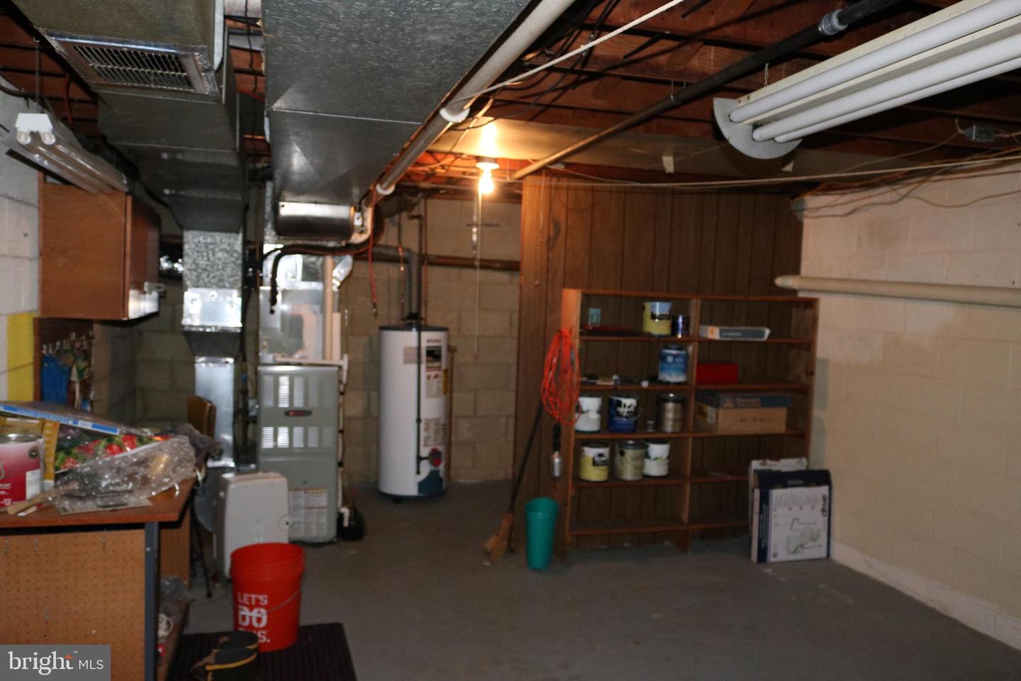 112 Paul St Property Photo 44