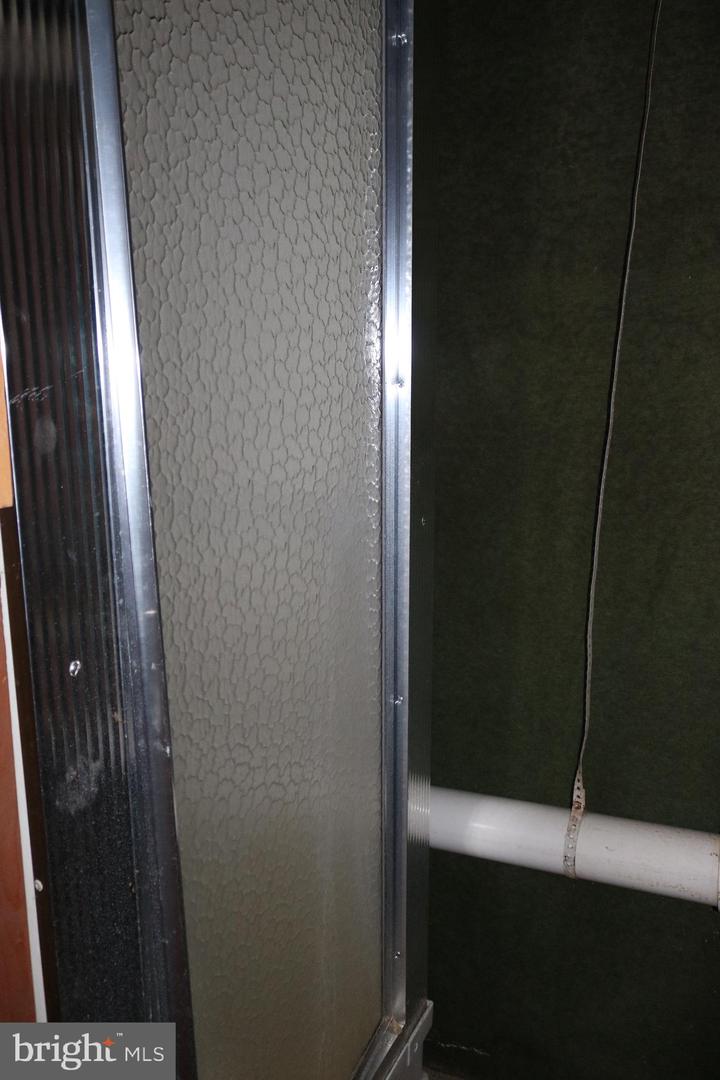 112 Paul St Property Photo 49
