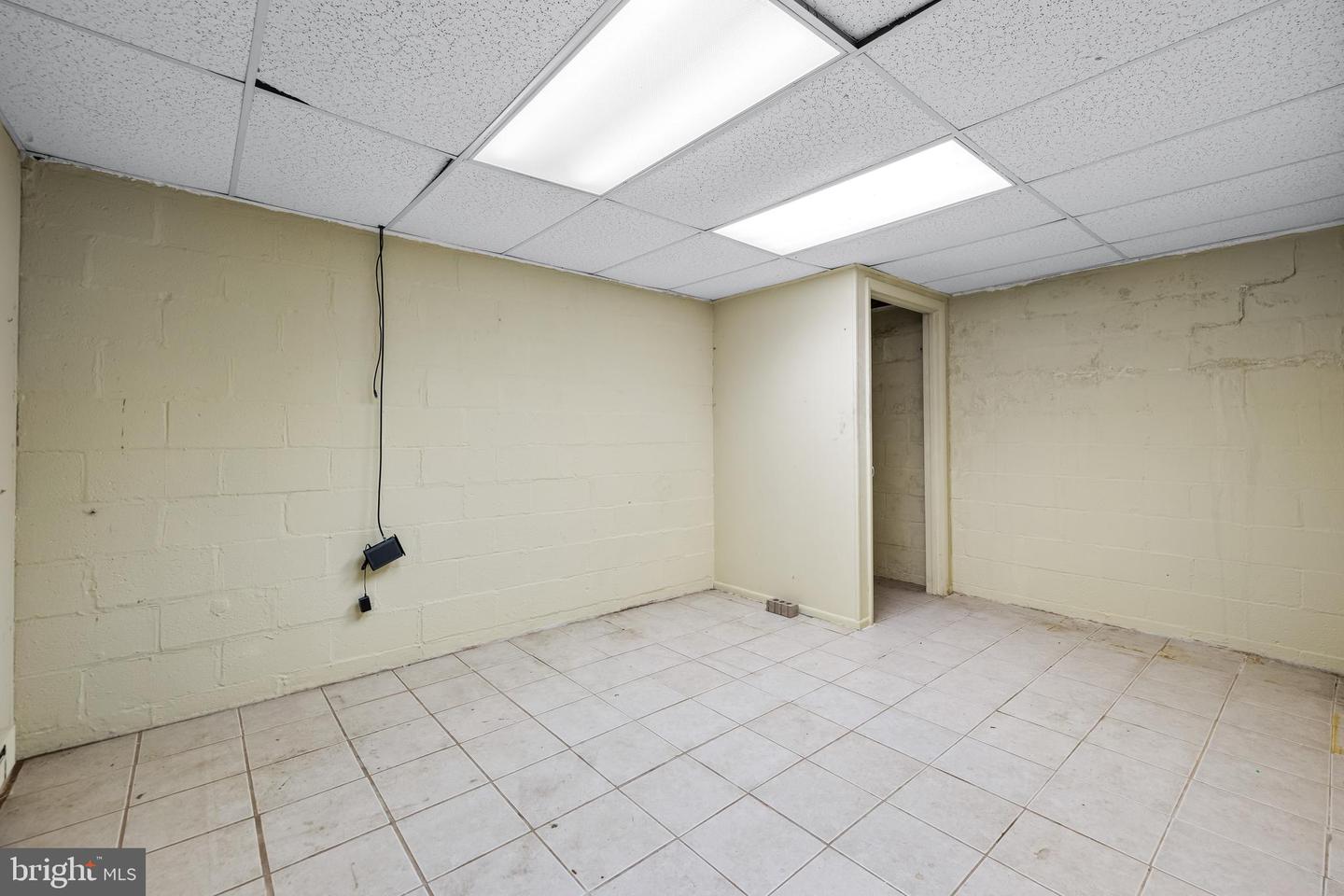 518 S Main St #d Property Photo 10