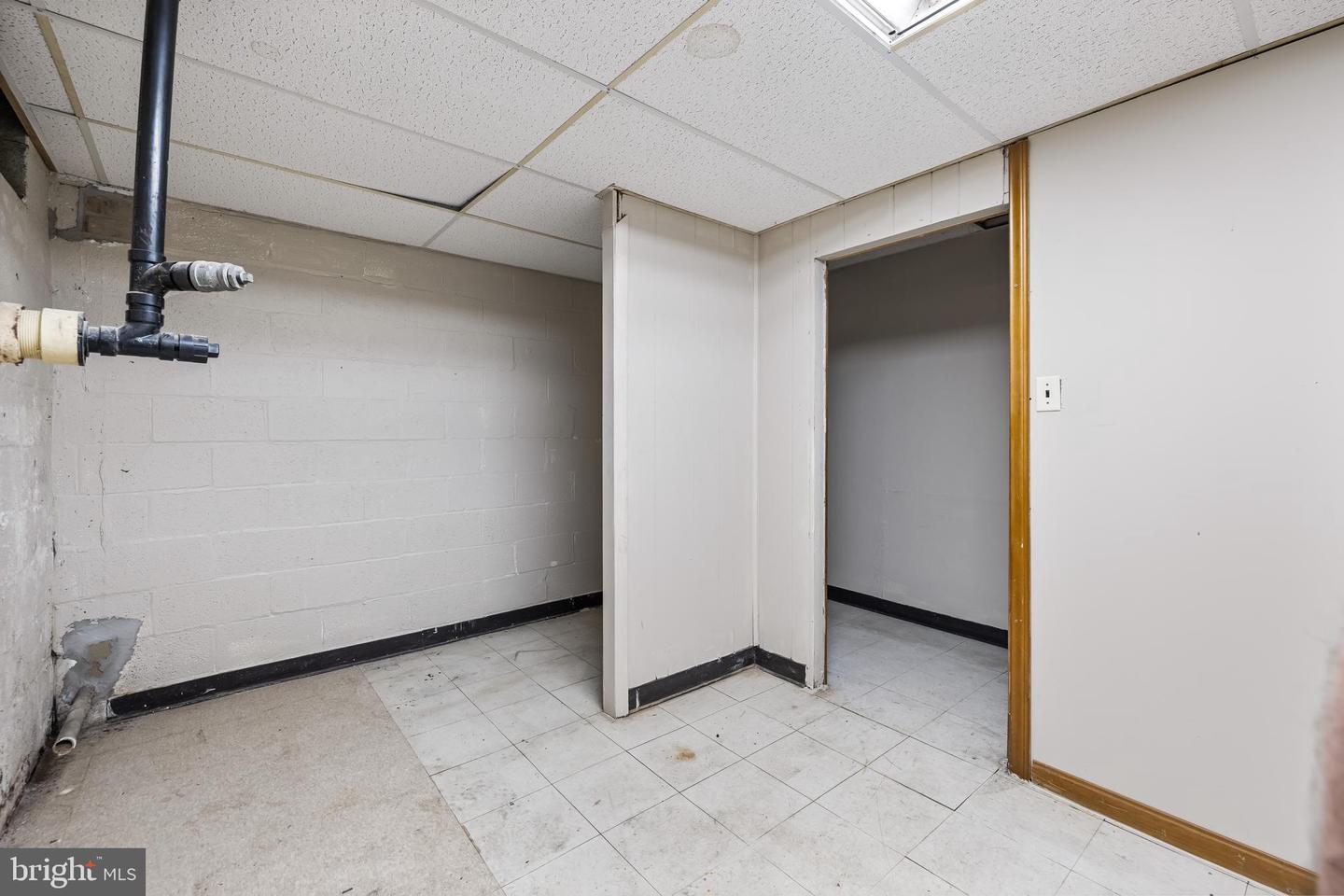 518 S Main St #d Property Photo 15