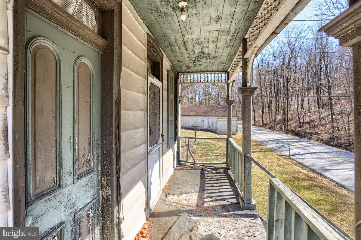 545 S Blacksmith Ave Property Photo 19