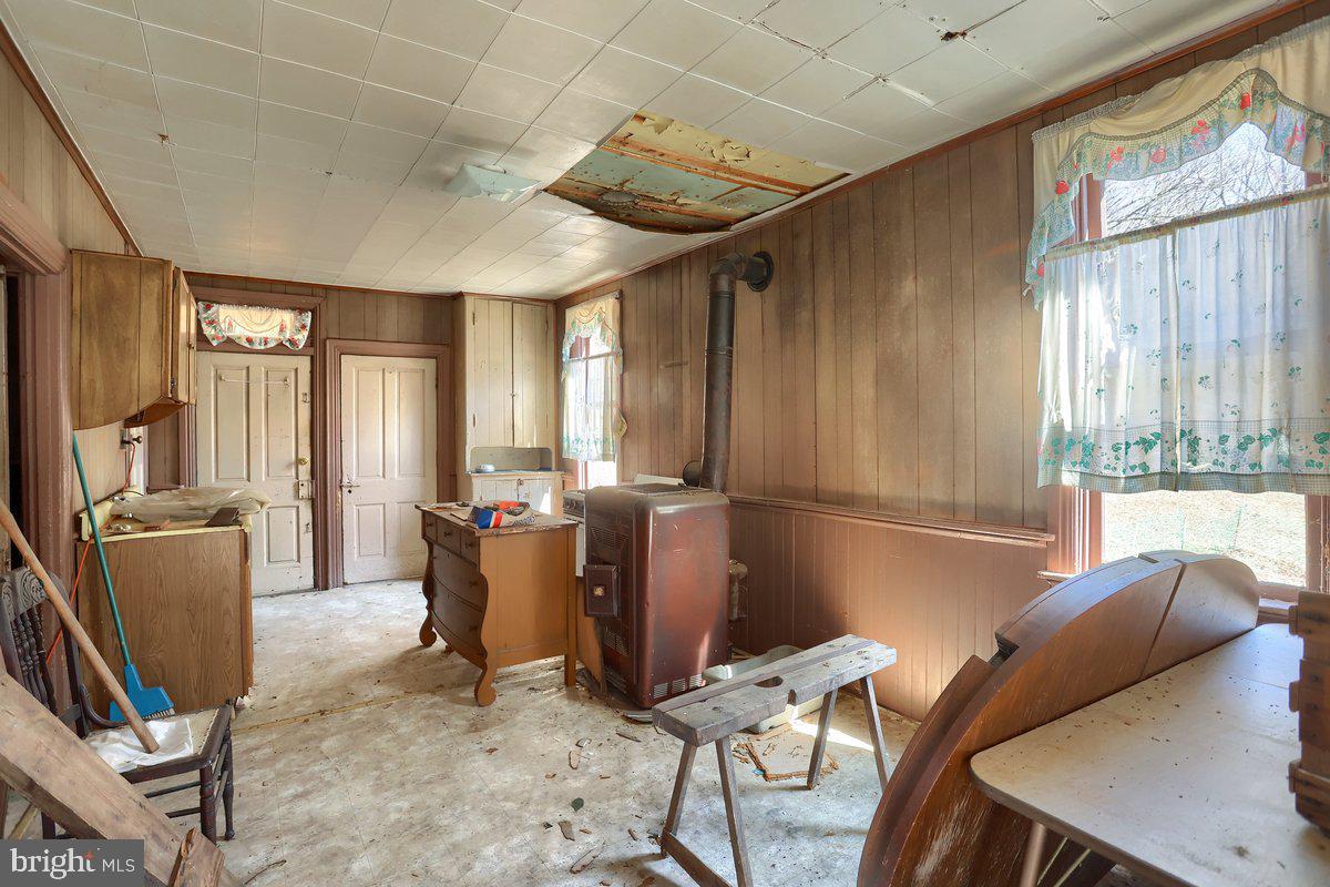 545 S Blacksmith Ave Property Photo 27
