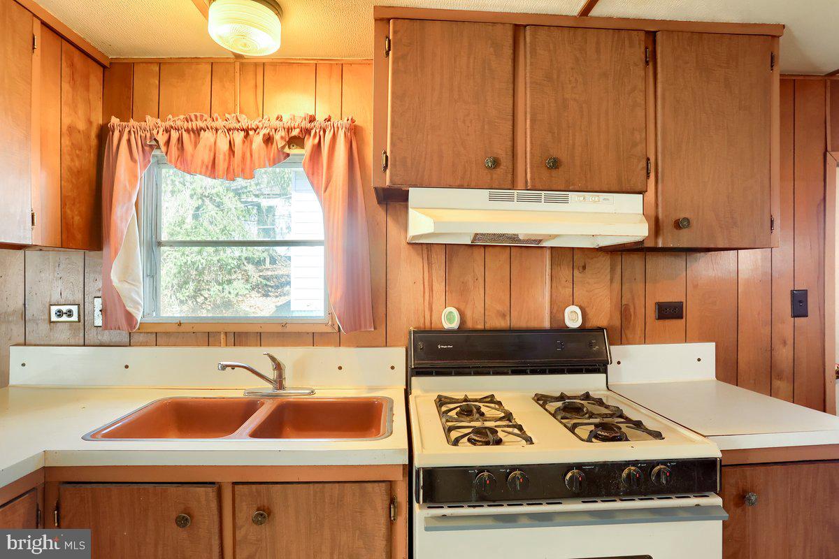 545 S Blacksmith Ave Property Photo 38