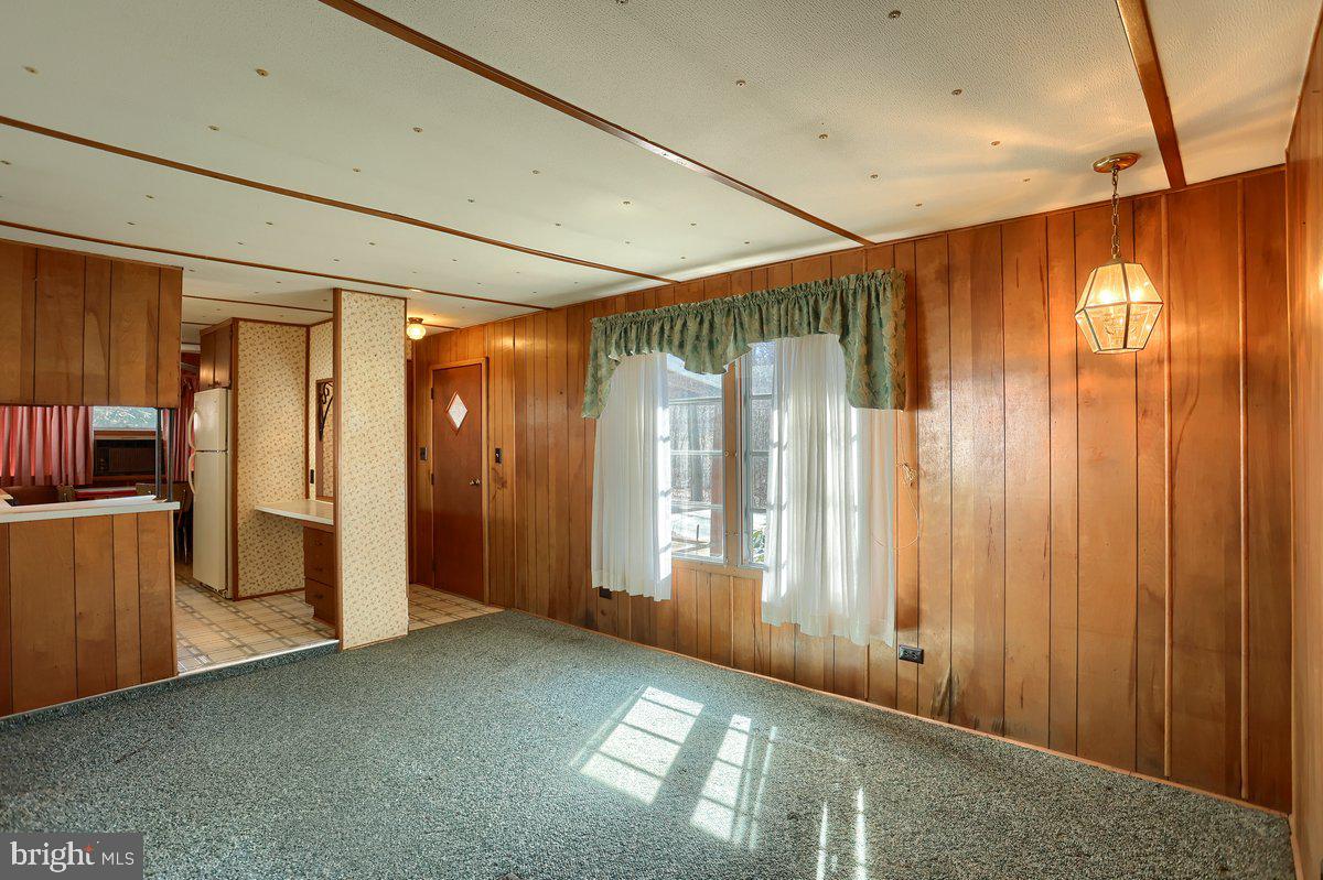 545 S Blacksmith Ave Property Photo 44